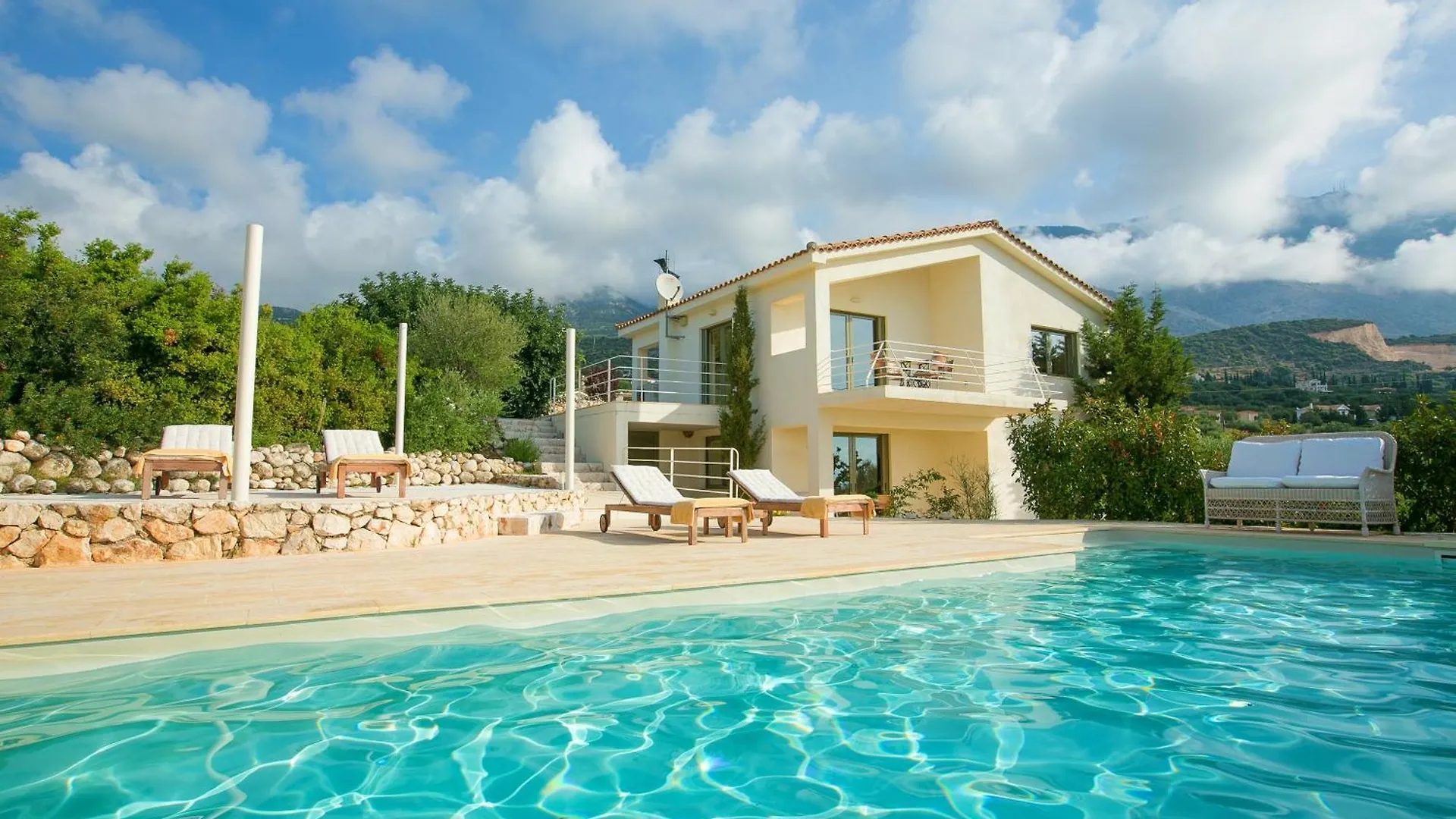 Villa Kteni Ideales Resort Мусата